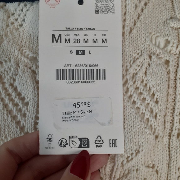 NWOT Zara Cream and Navy Cardigan Vest - Picture 4 of 12